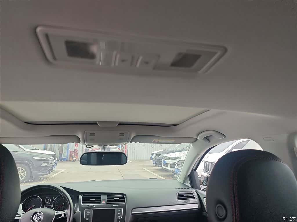 Volkswagen Golf, 2017 18
