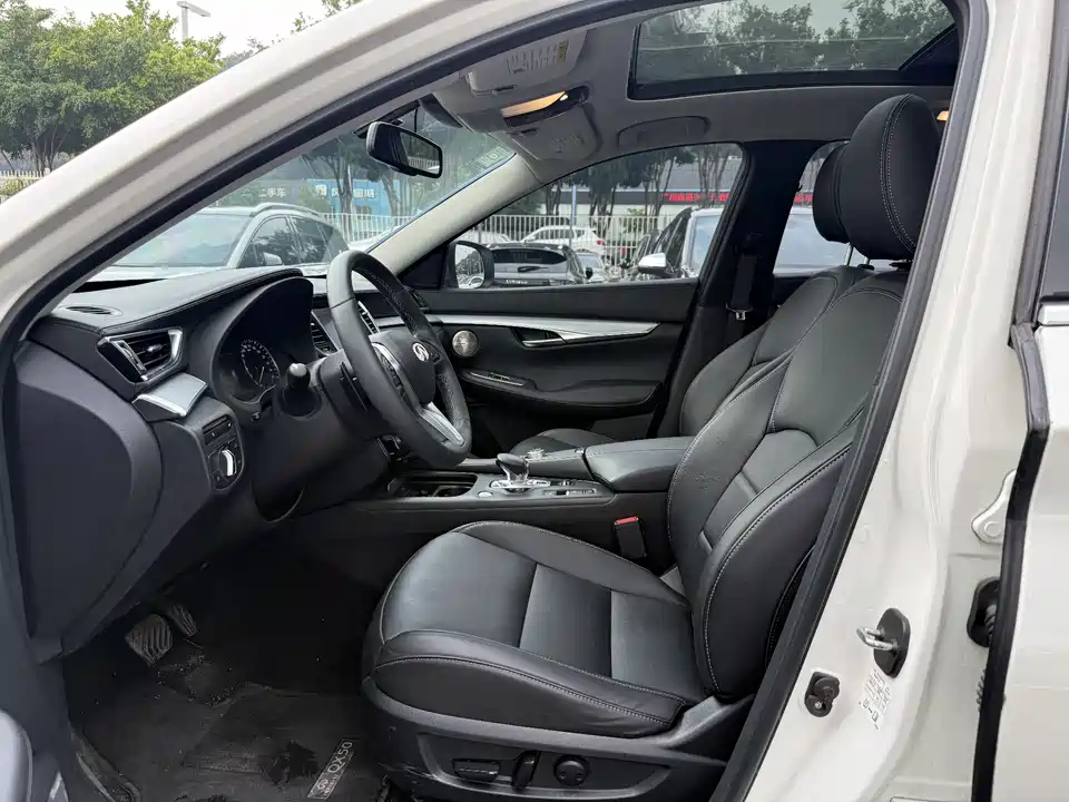 Infiniti QX50