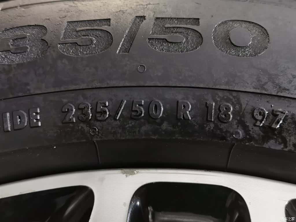 Mercedes-Benz GLA, 2016 24