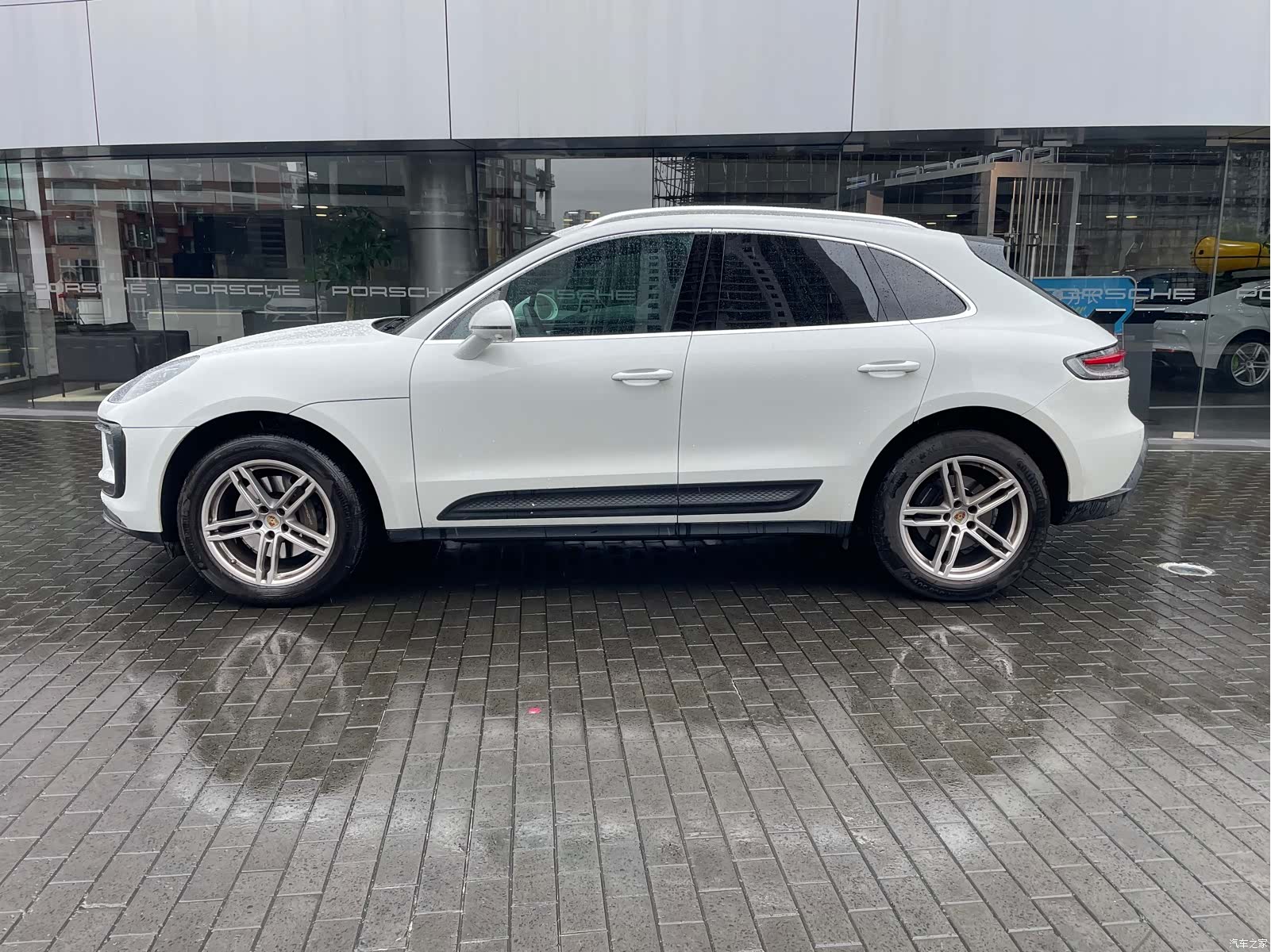 Porsche Macan, 2022 8
