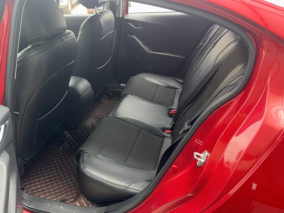 Mazda 3 Angkesaila Mazda 3 Angkesaila