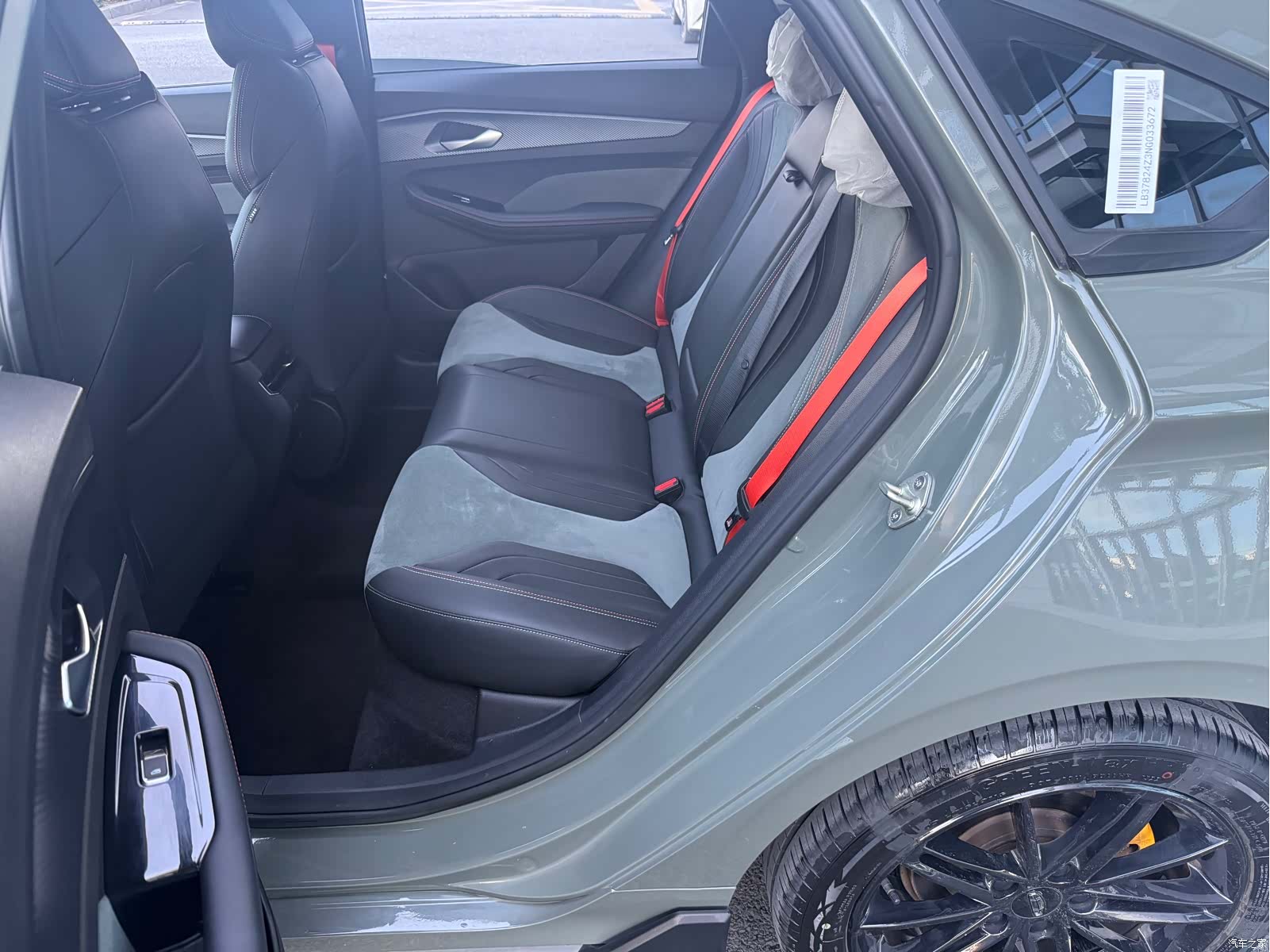 Geely Binray, 2022 все фото