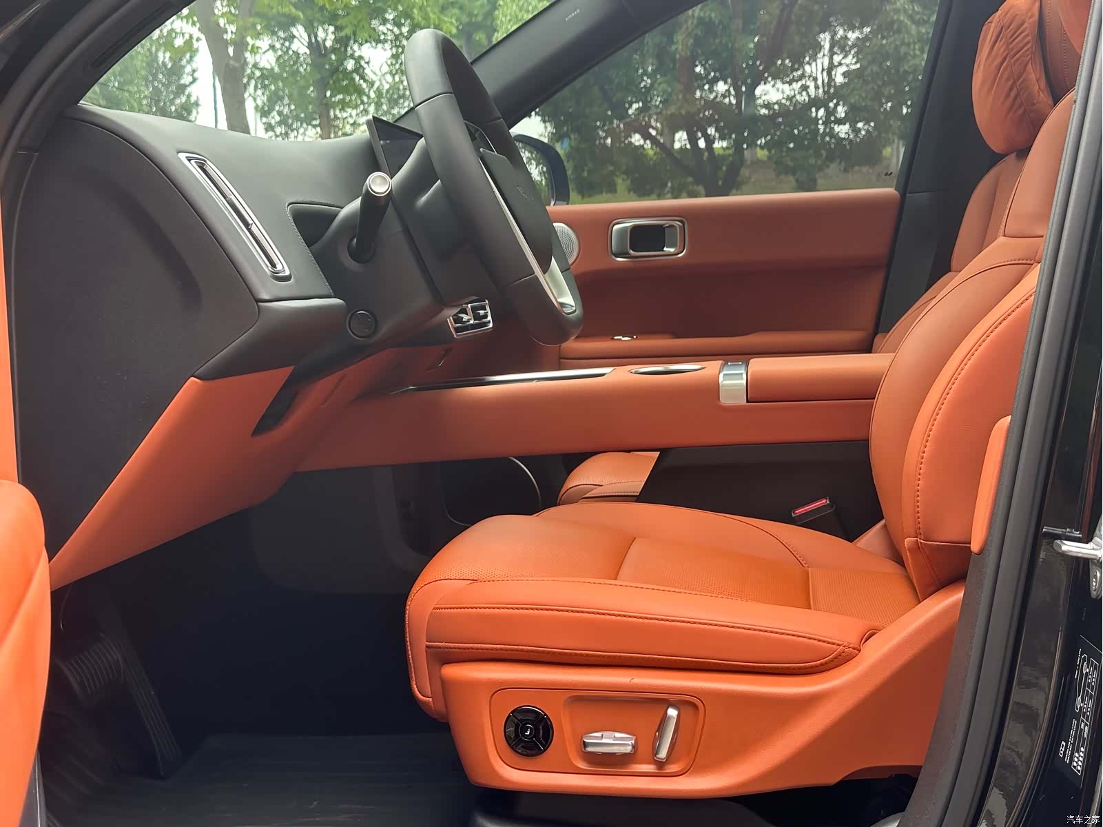 Li Auto L6, 2025 все фото