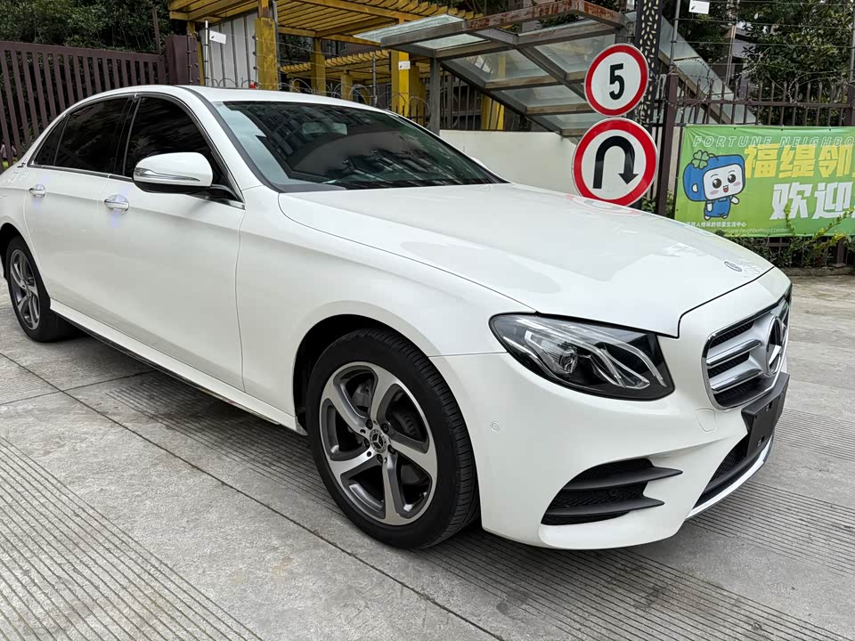 Mercedes-Benz E-class Mercedes-Benz E-class
