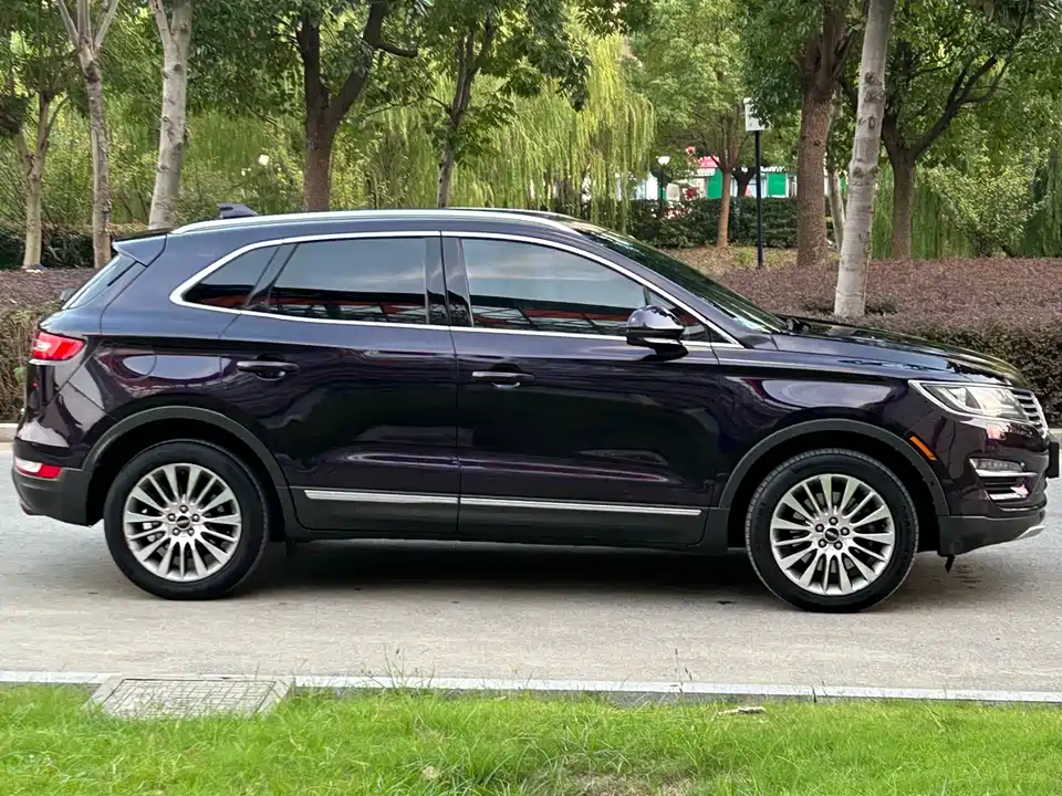 Lincoln MKC