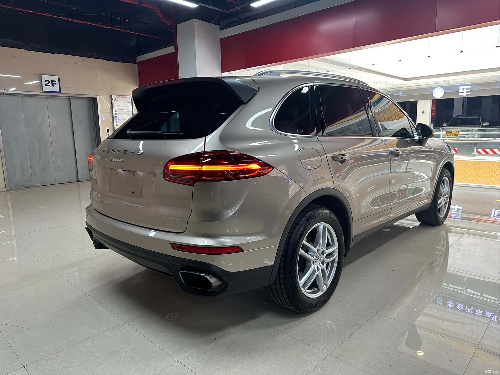 Porsche Cayenne, 2016 4