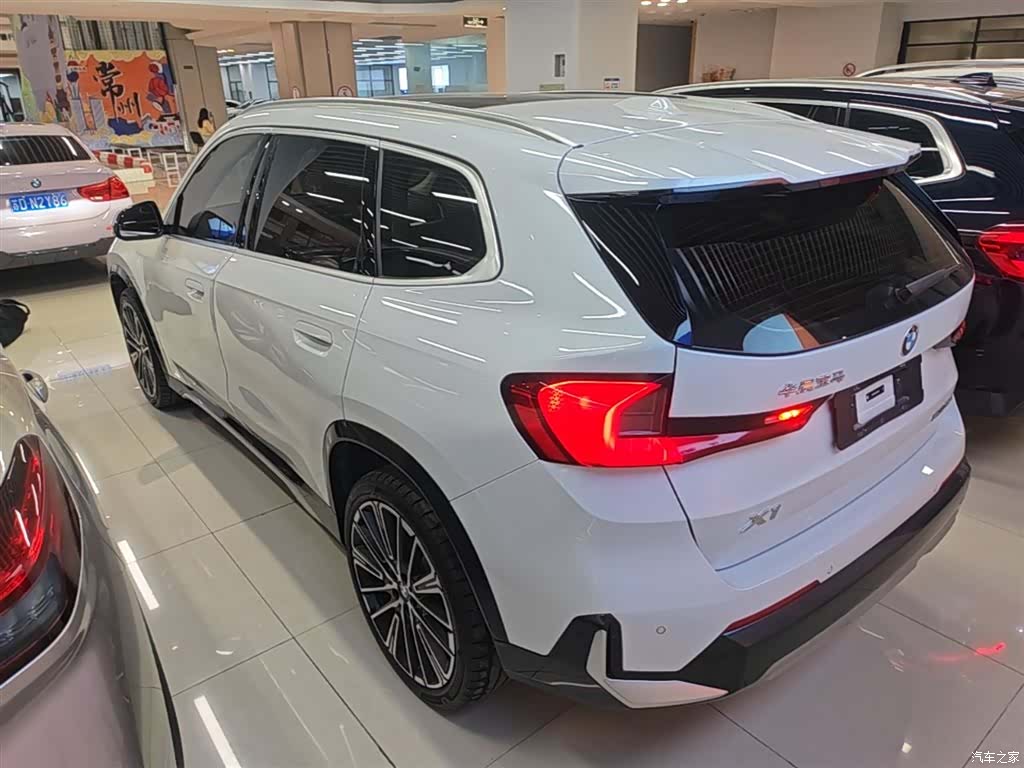 BMW X1, 2024 все фото