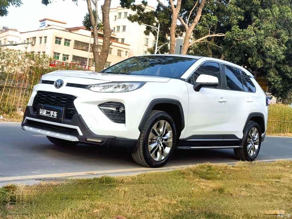 Toyota Wildlander, 2021 1