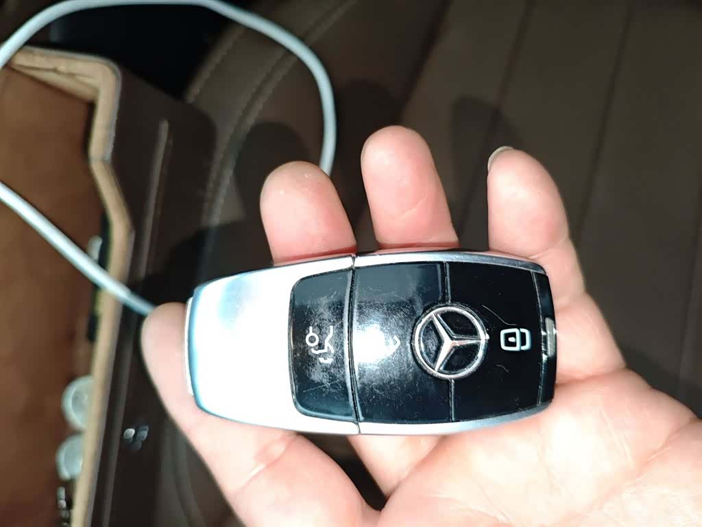 Mercedes-Benz E-Class, 2022 14