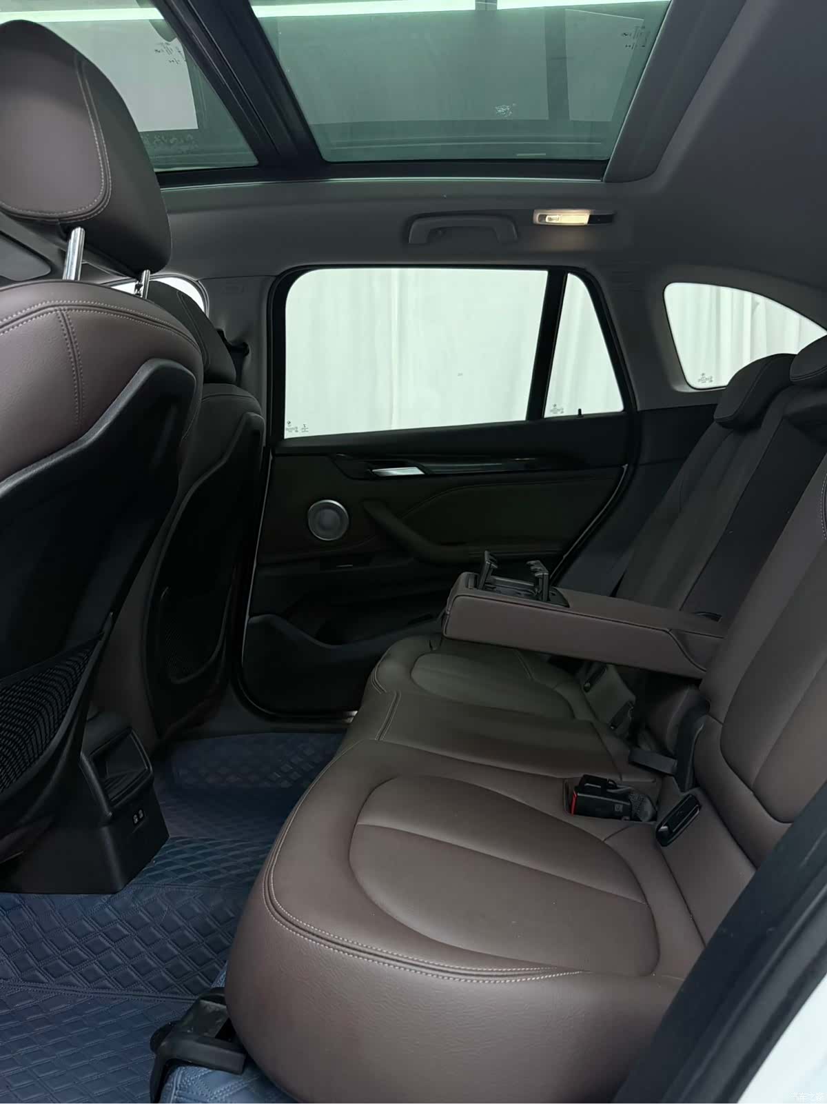BMW X1, 2022 12