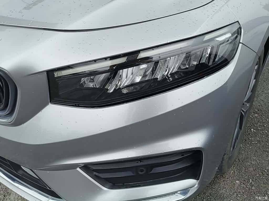 Geely Preface, 2021 24