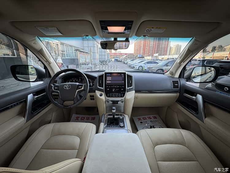 Toyota Land Cruiser, 2016 6