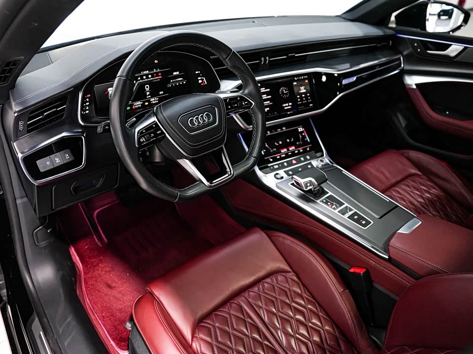 Audi A7L