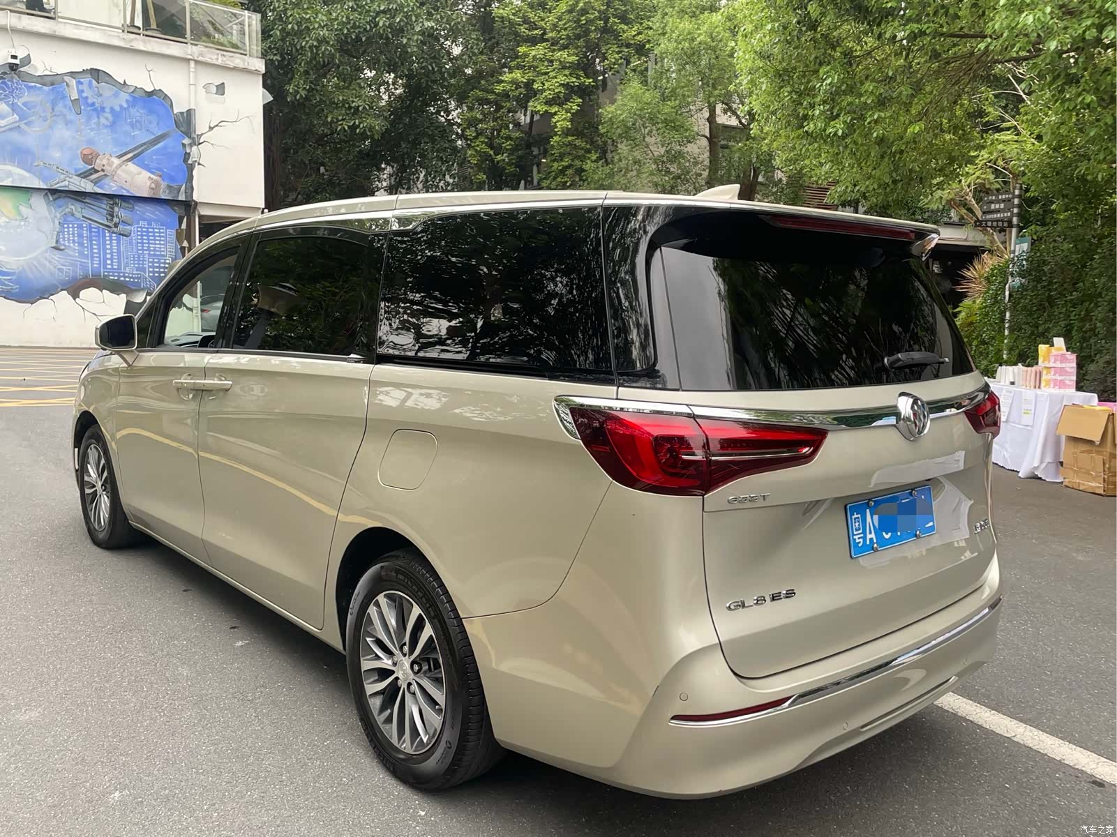 Buick GL8, 2020 все фото