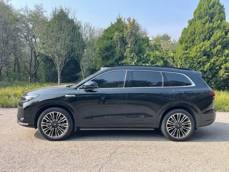 AITO Ask the world M7