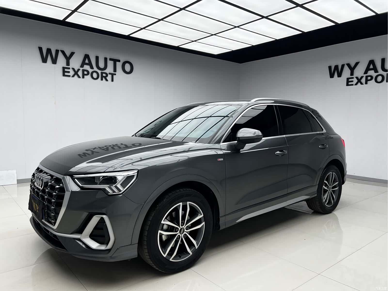 Audi Q3, 2021 1