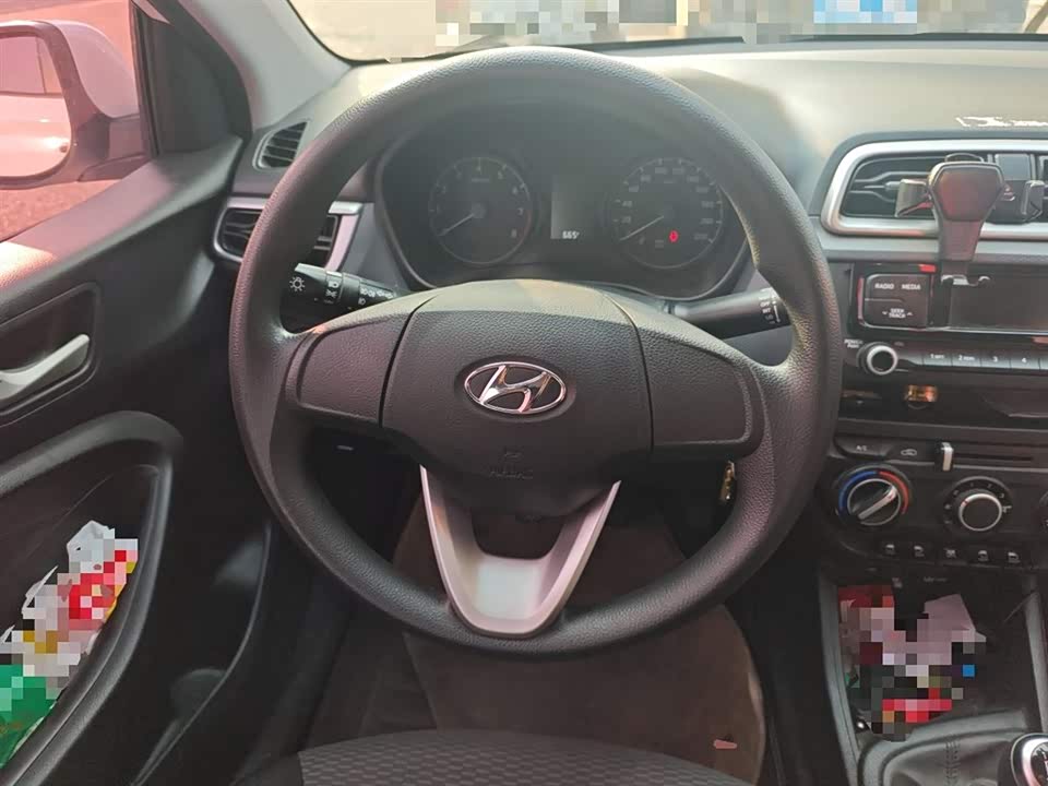 Hyundai Rena