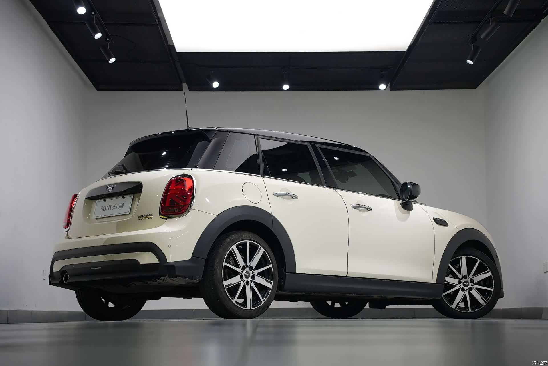 Mini Cooper, 2021 4
