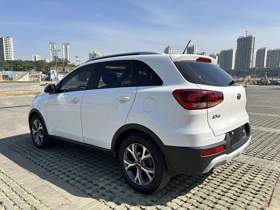 Kia KX3 proud run