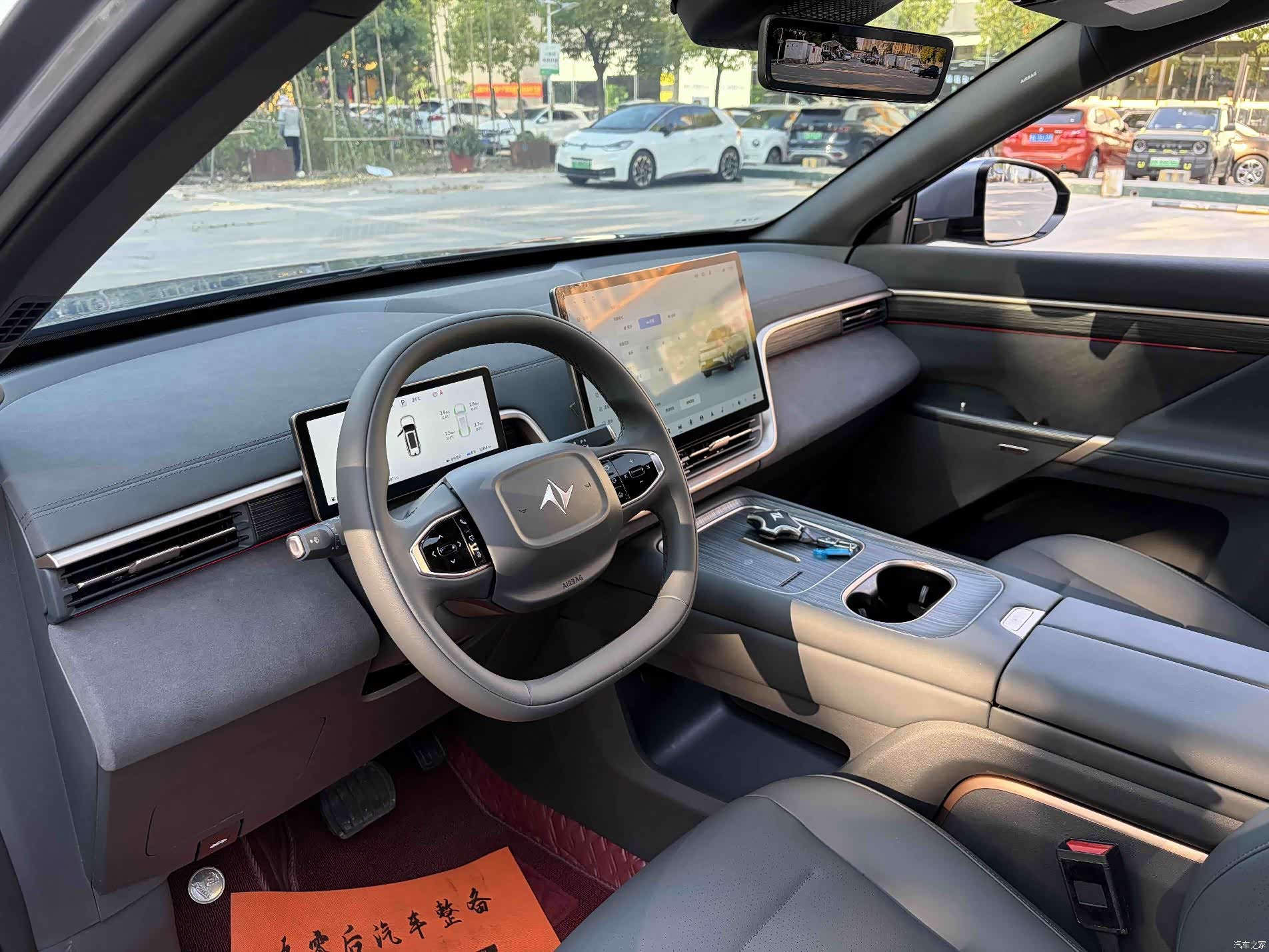 DongFeng eπ008, 2025 10
