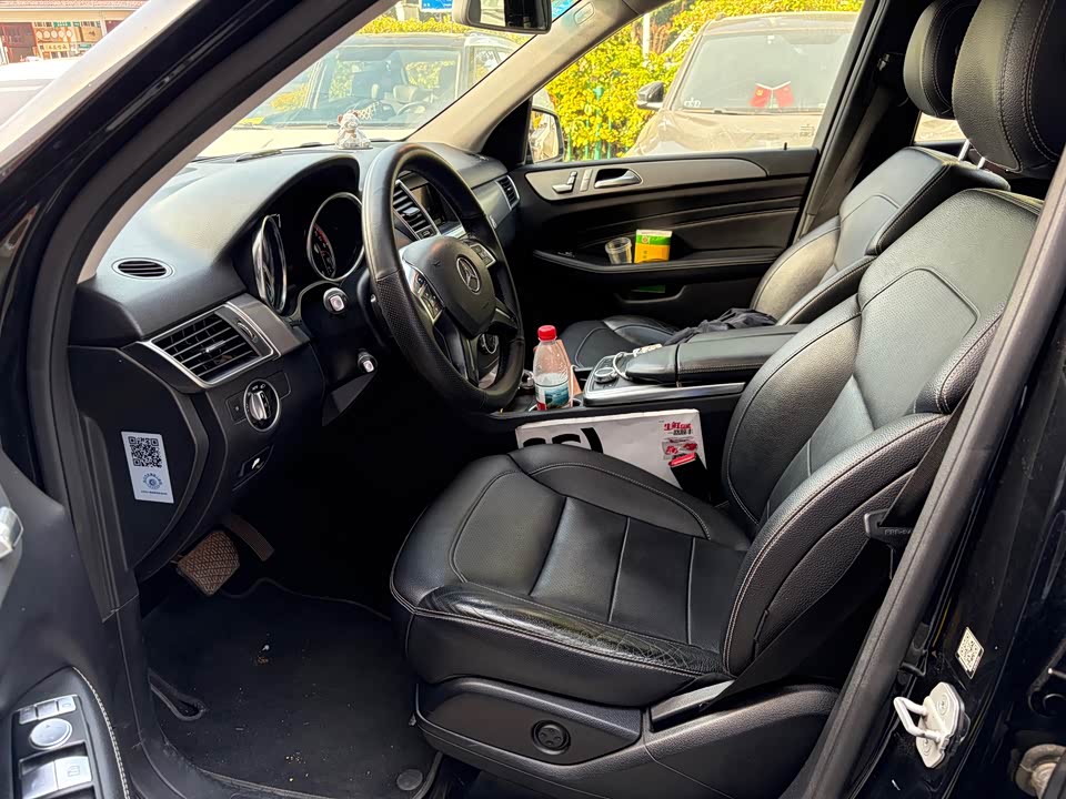 Mercedes-Benz M class