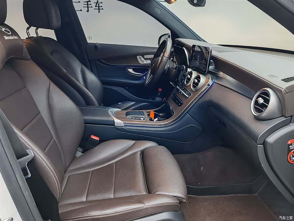 Mercedes-Benz GLC, 2020 10