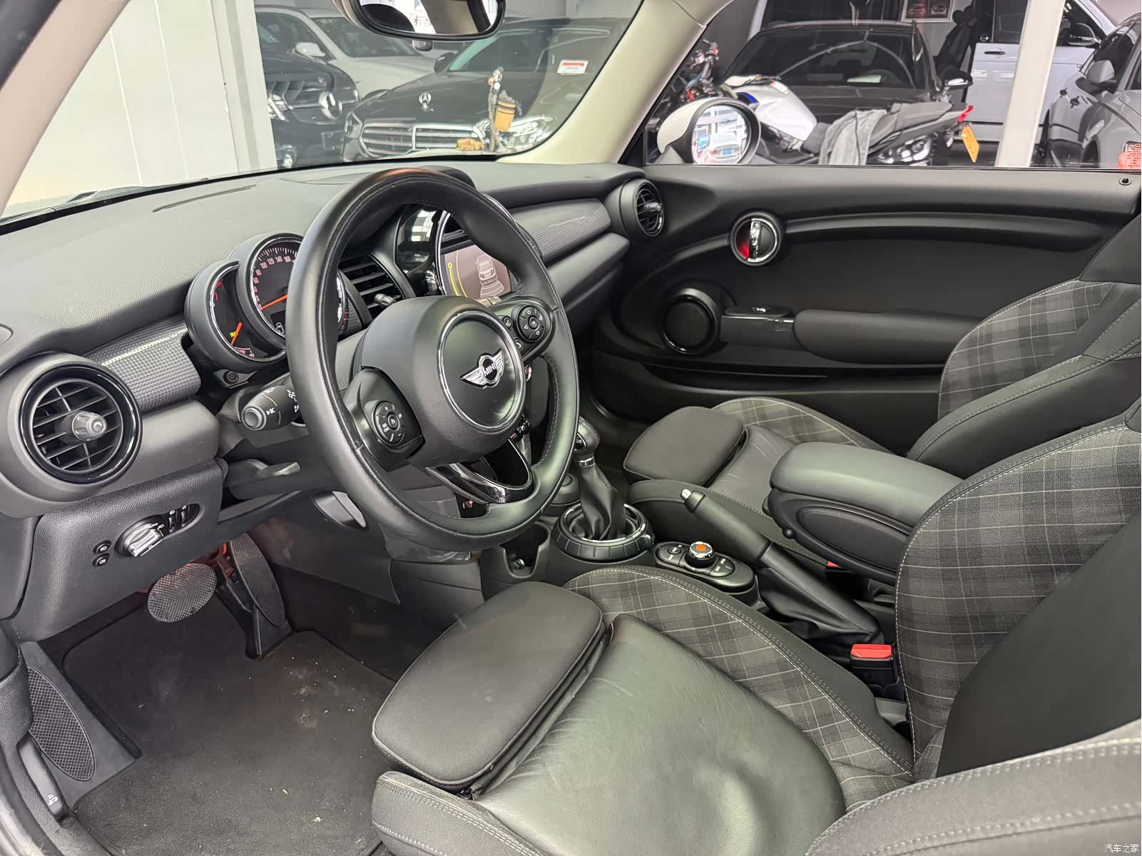 Mini Cooper, 2016 9