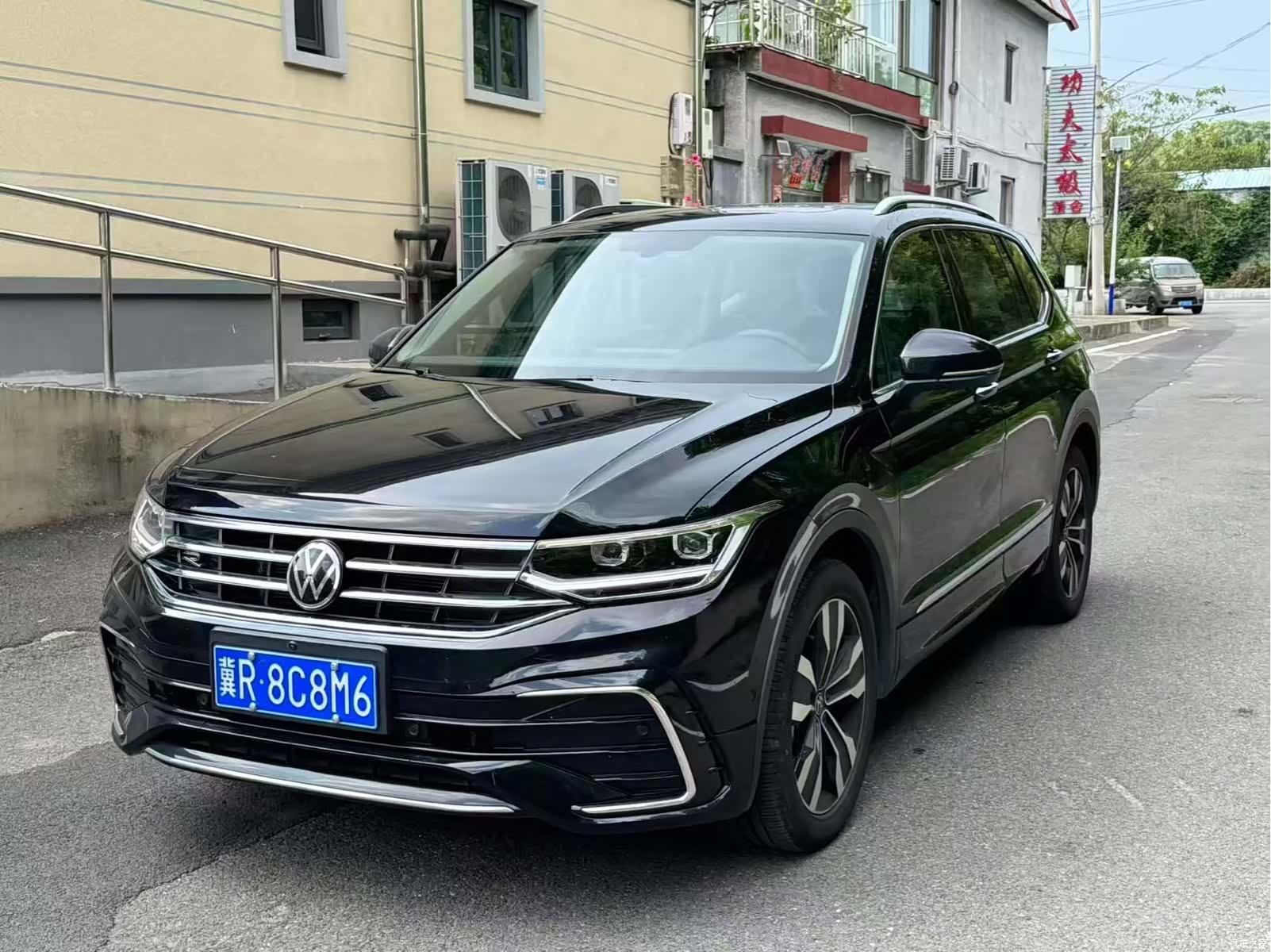 Volkswagen Tiguan L, 2025 3