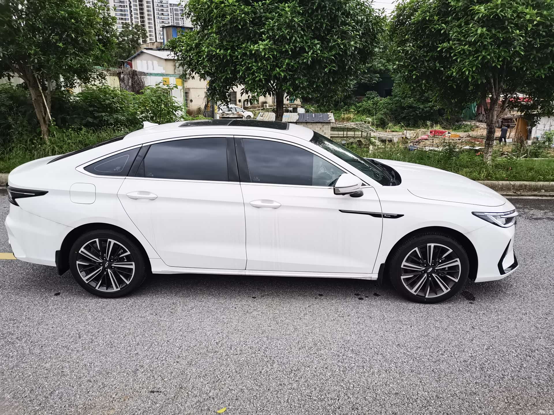 Chery Arrizo 8, 2025 3