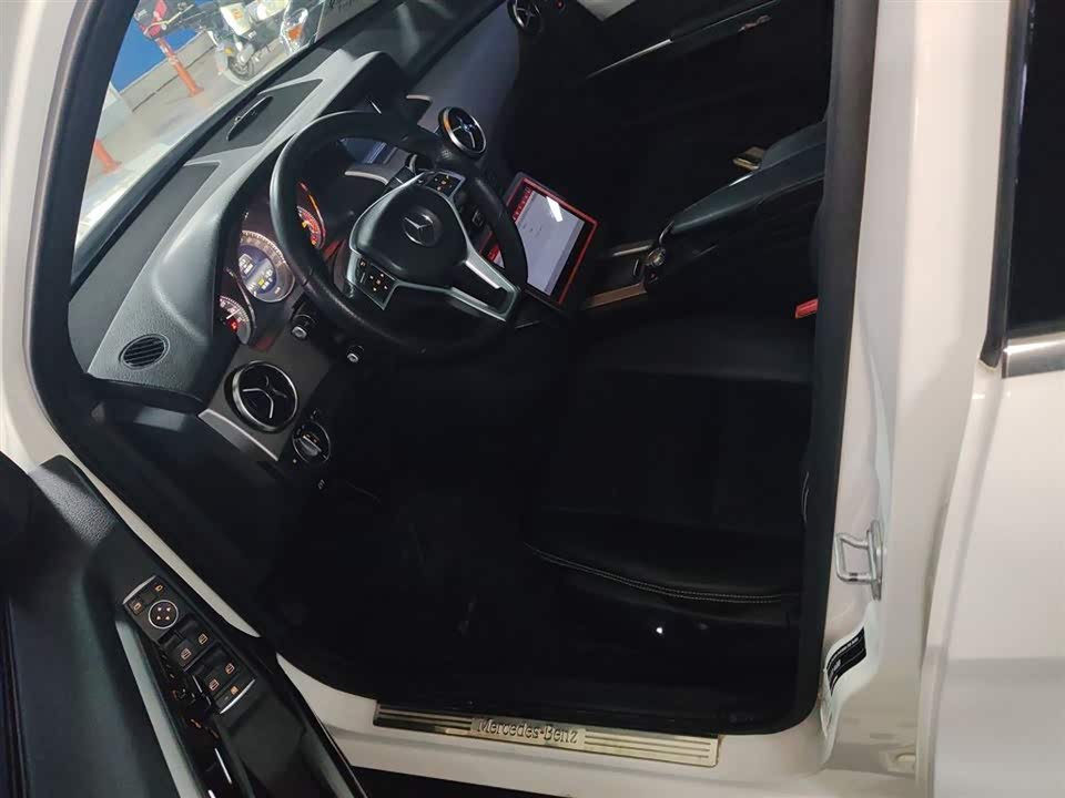 Mercedes-Benz GLK class