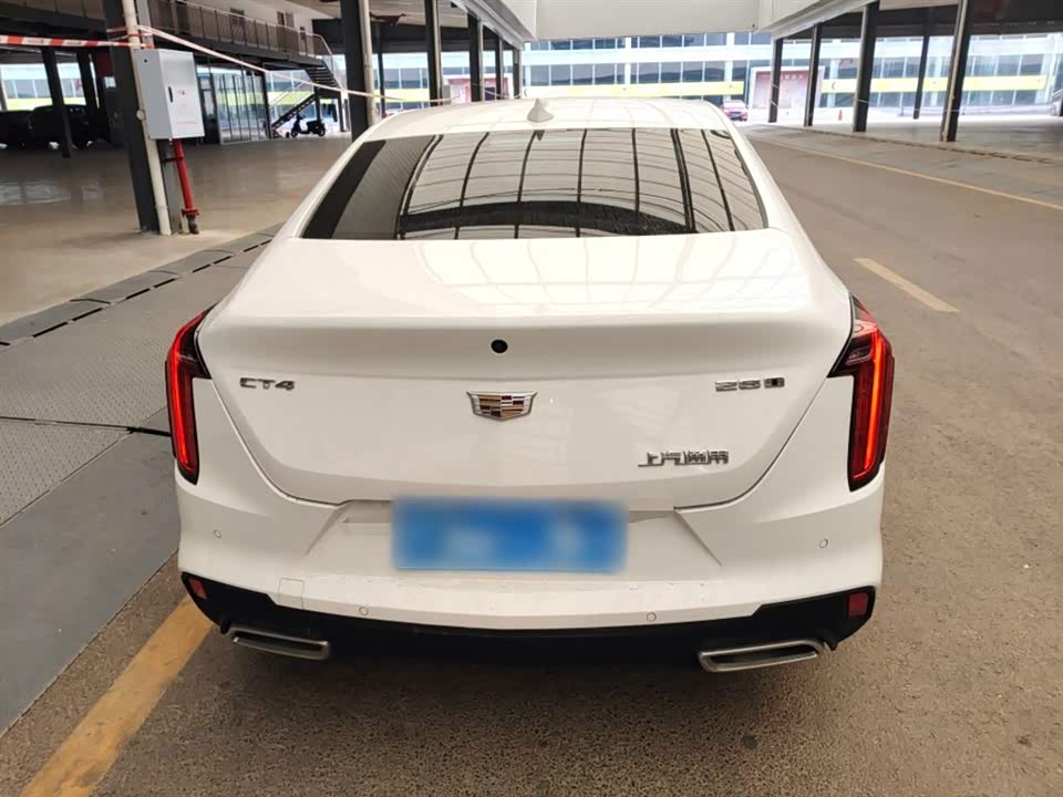 Cadillac CT4