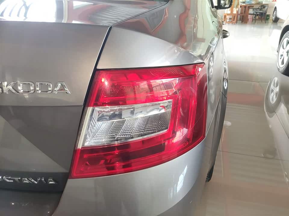Skoda Octavia Skoda Octavia
