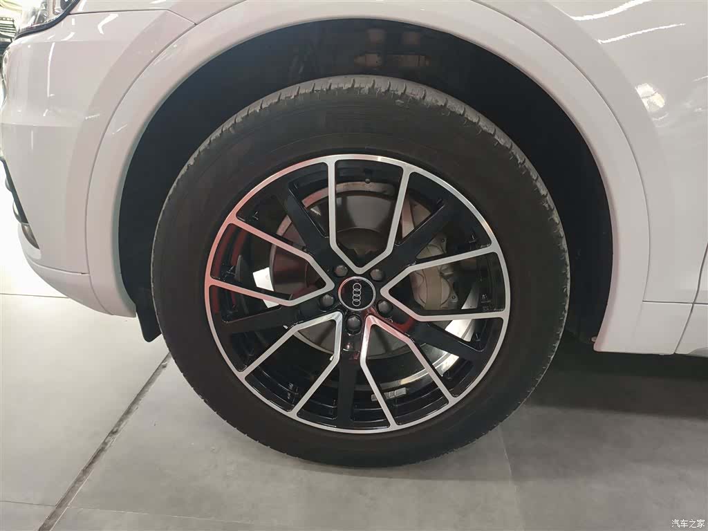 Audi Q5L, 2019 23