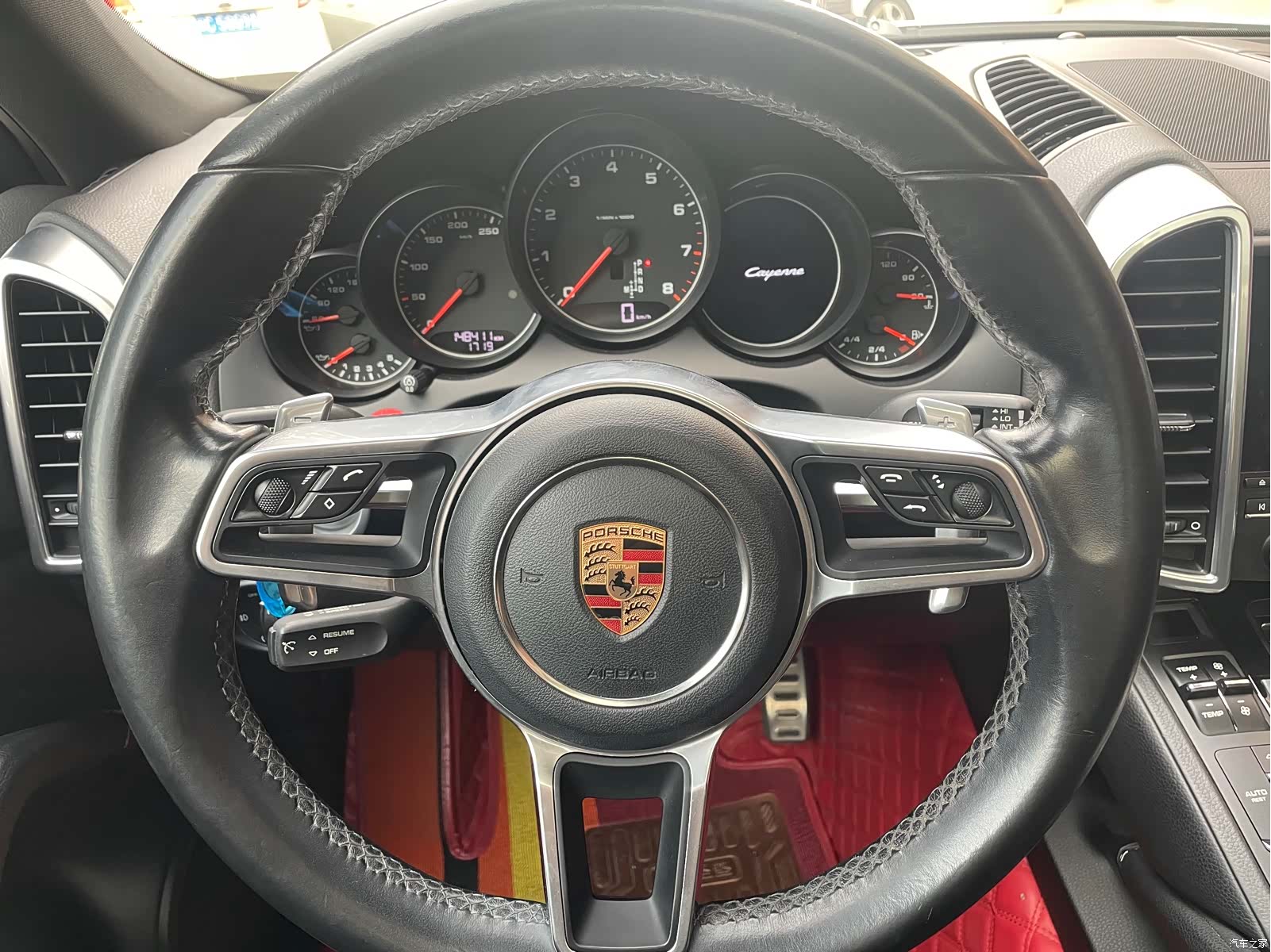 Porsche Cayenne, 2017 9