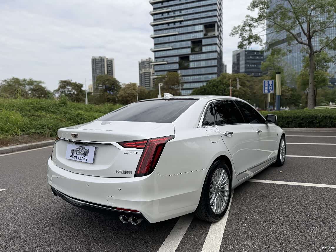 Cadillac CT6, 2022 6