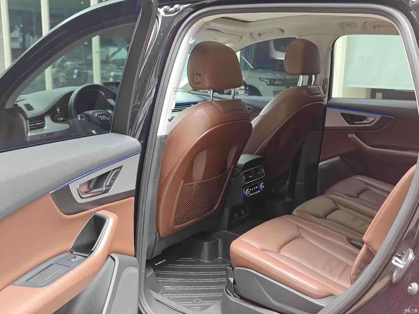 Audi Q7, 2019 6