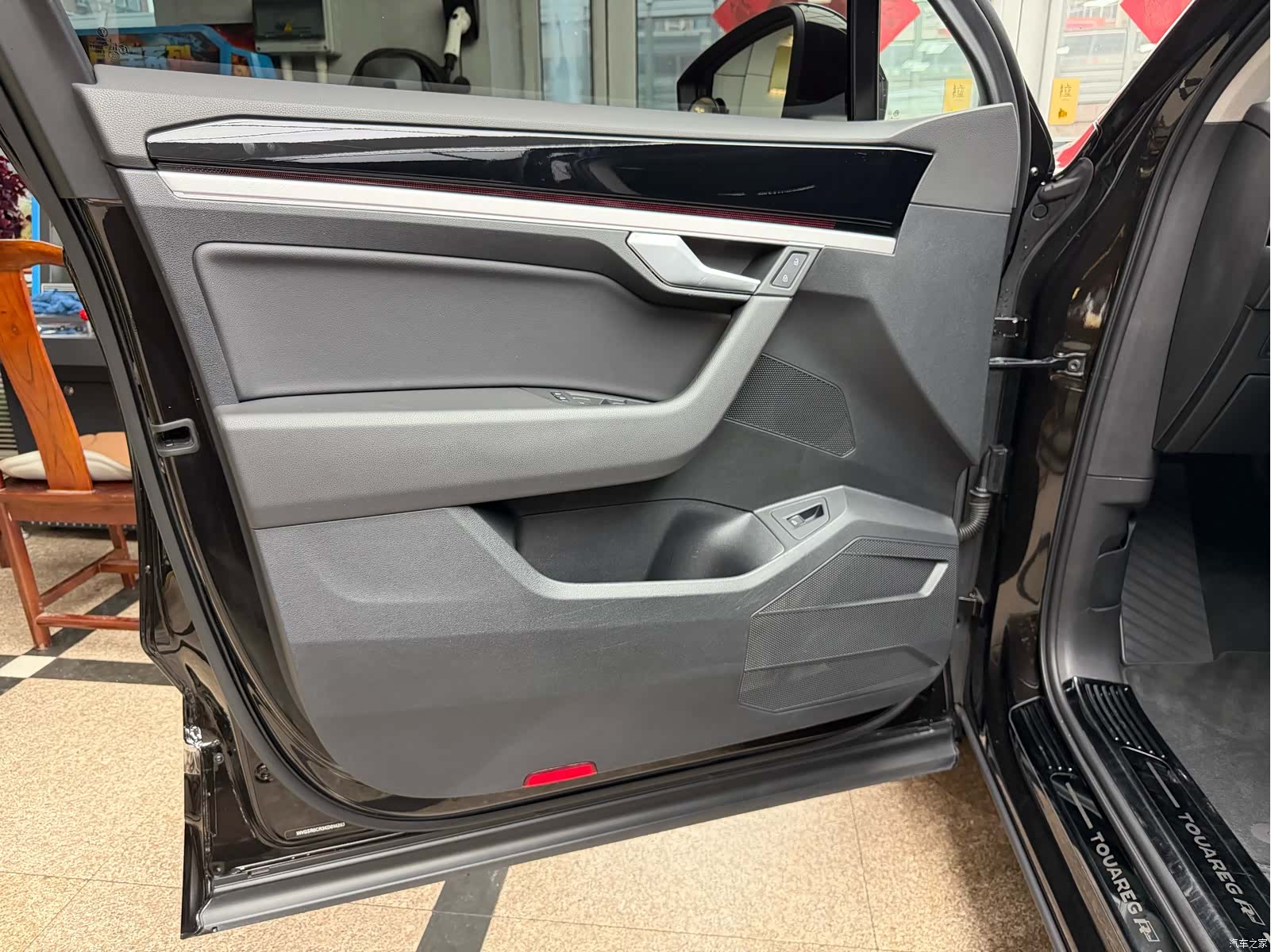 Volkswagen Touareg, 2019 10