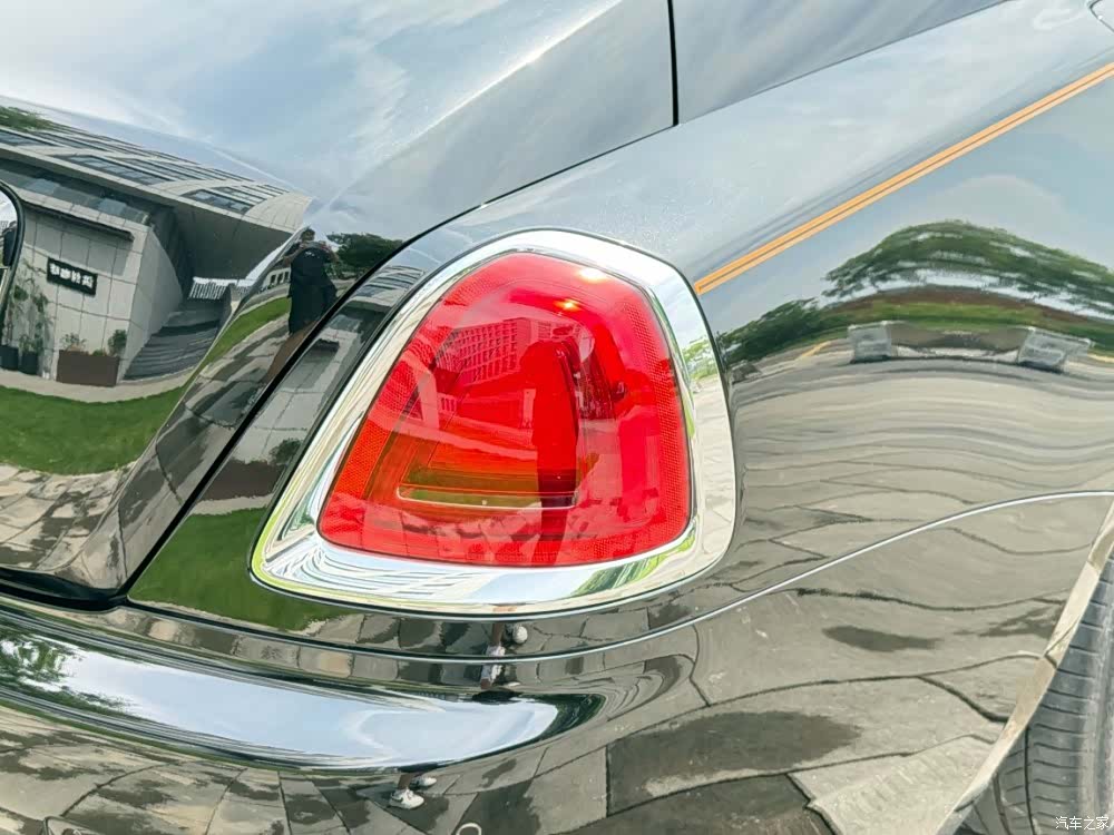 Rolls-Royce Wraith, 2021 26