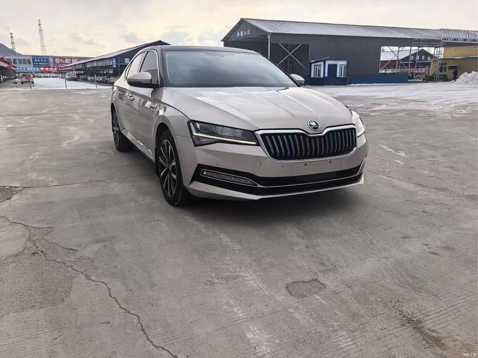 Skoda Superb, 2023 3