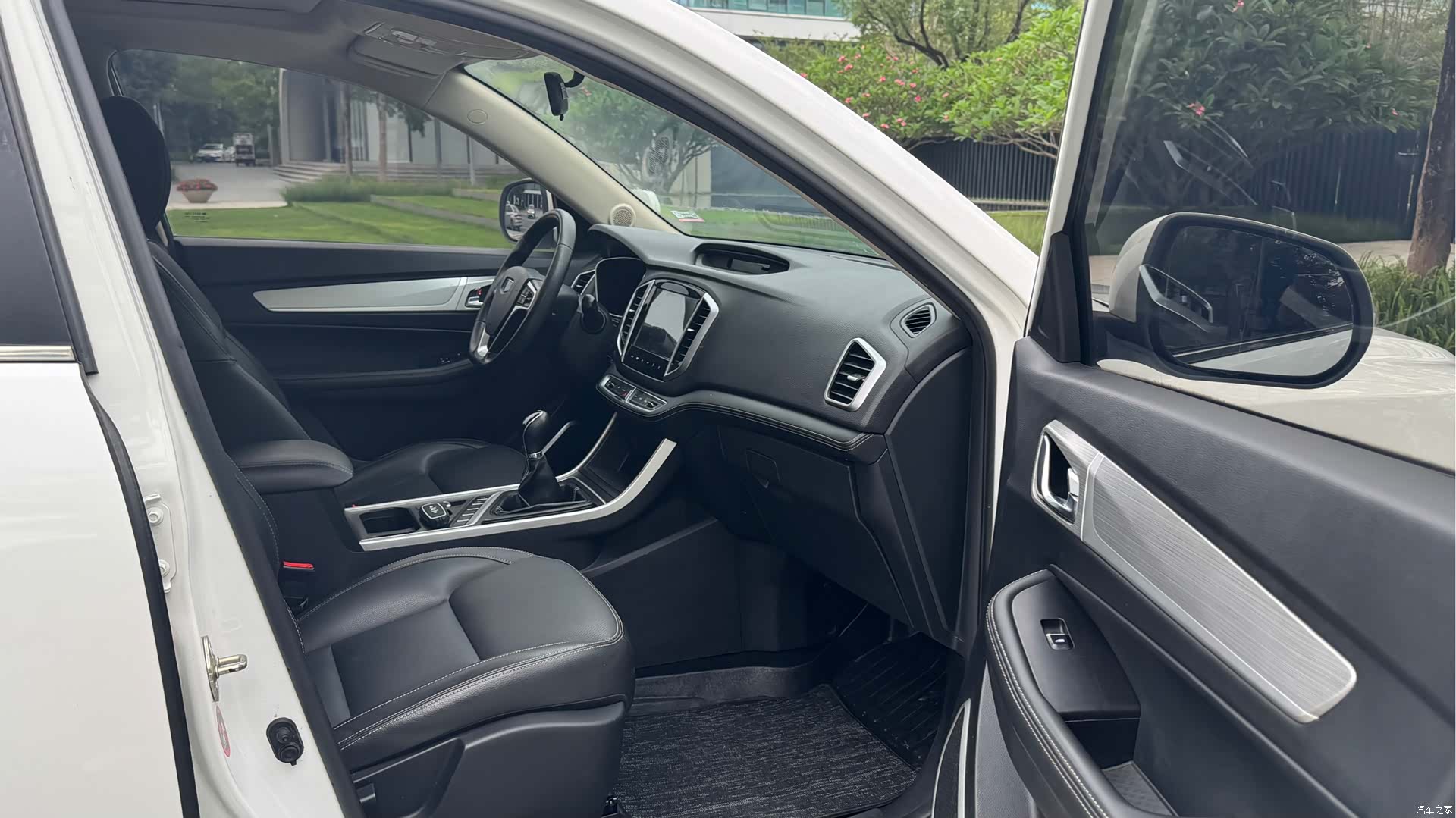 Geely X6, 2018 17