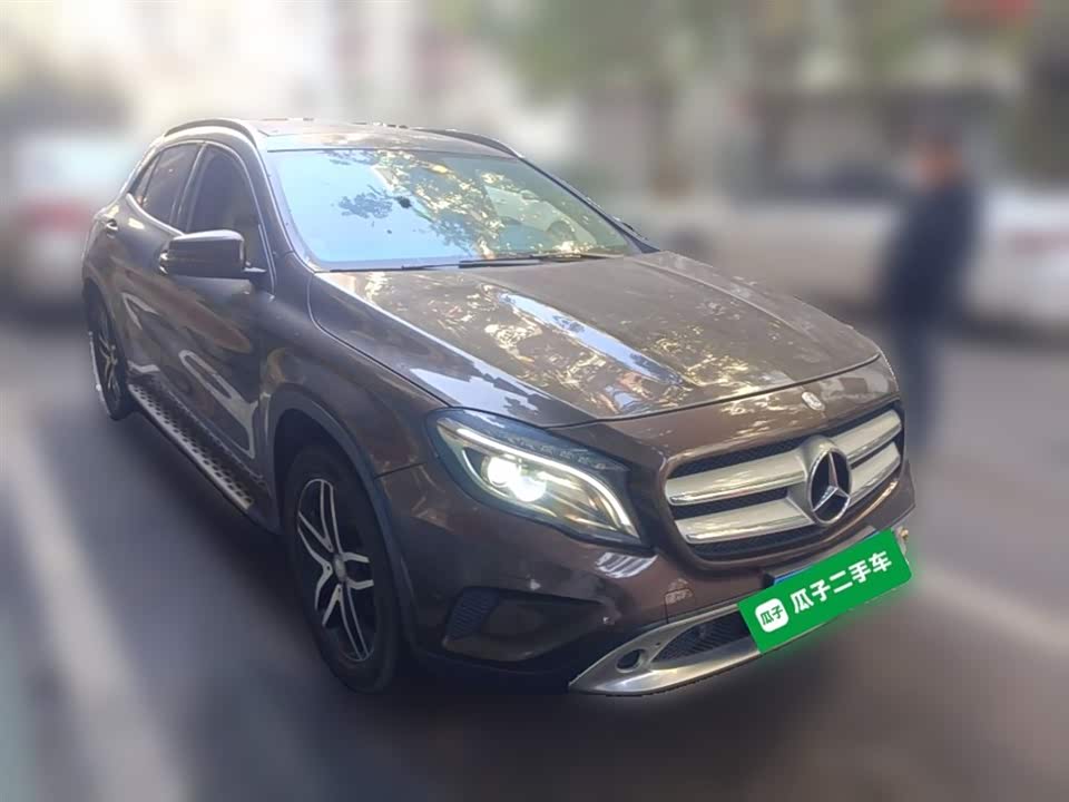 Mercedes-Benz GLA