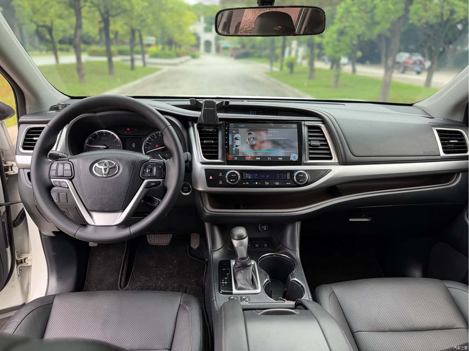 Toyota Highlander, 2016 все фото