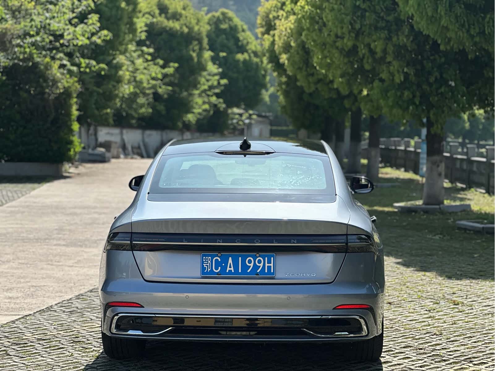 Lincoln Z, 2023 6