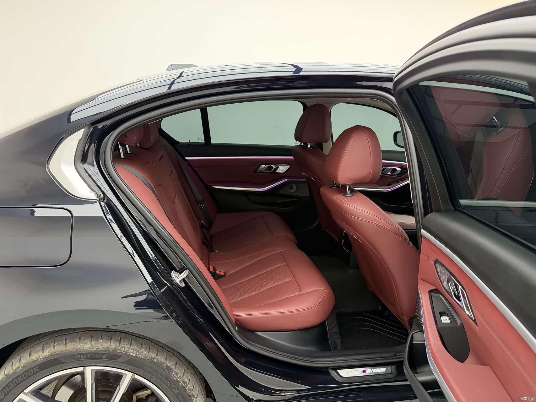 BMW 3 Series, 2024 12