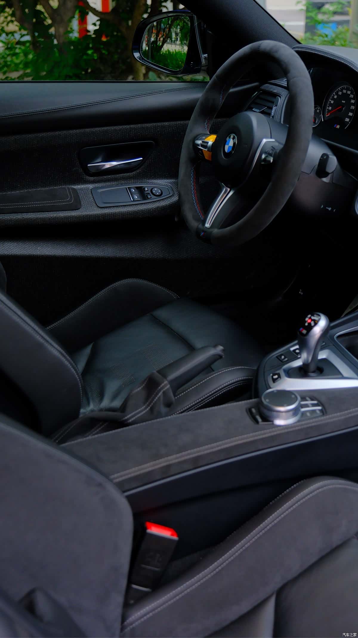 BMW M4, 2019 9
