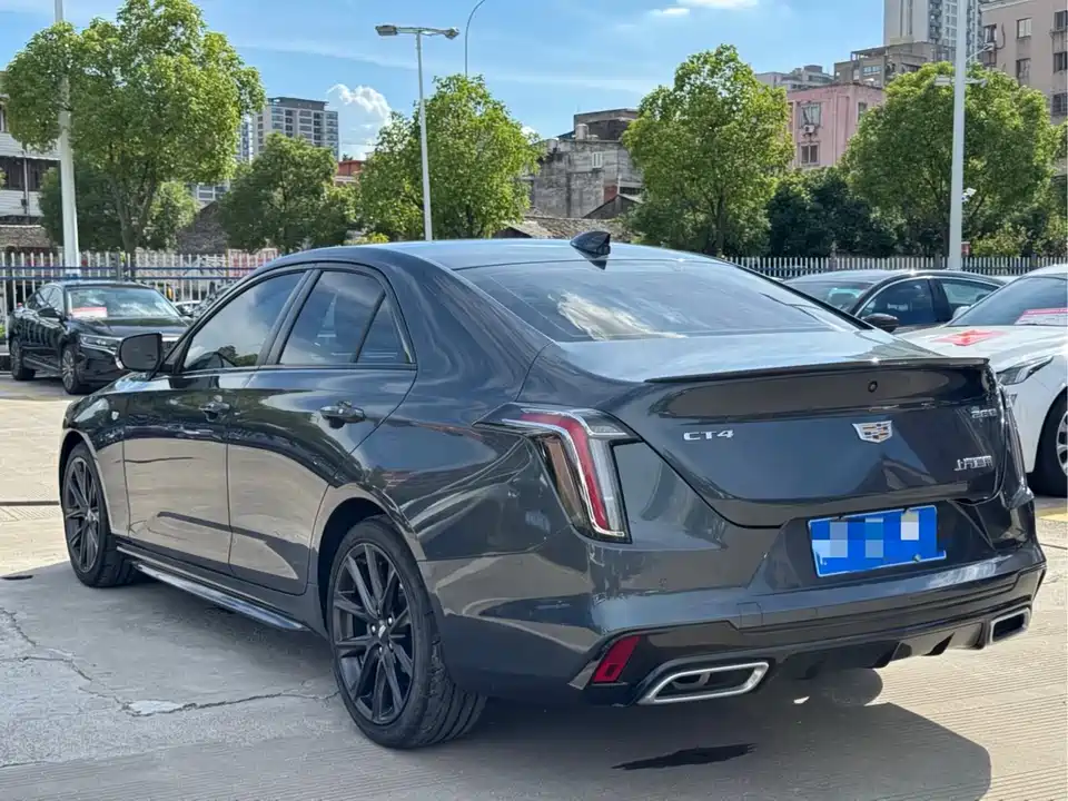 Cadillac CT4