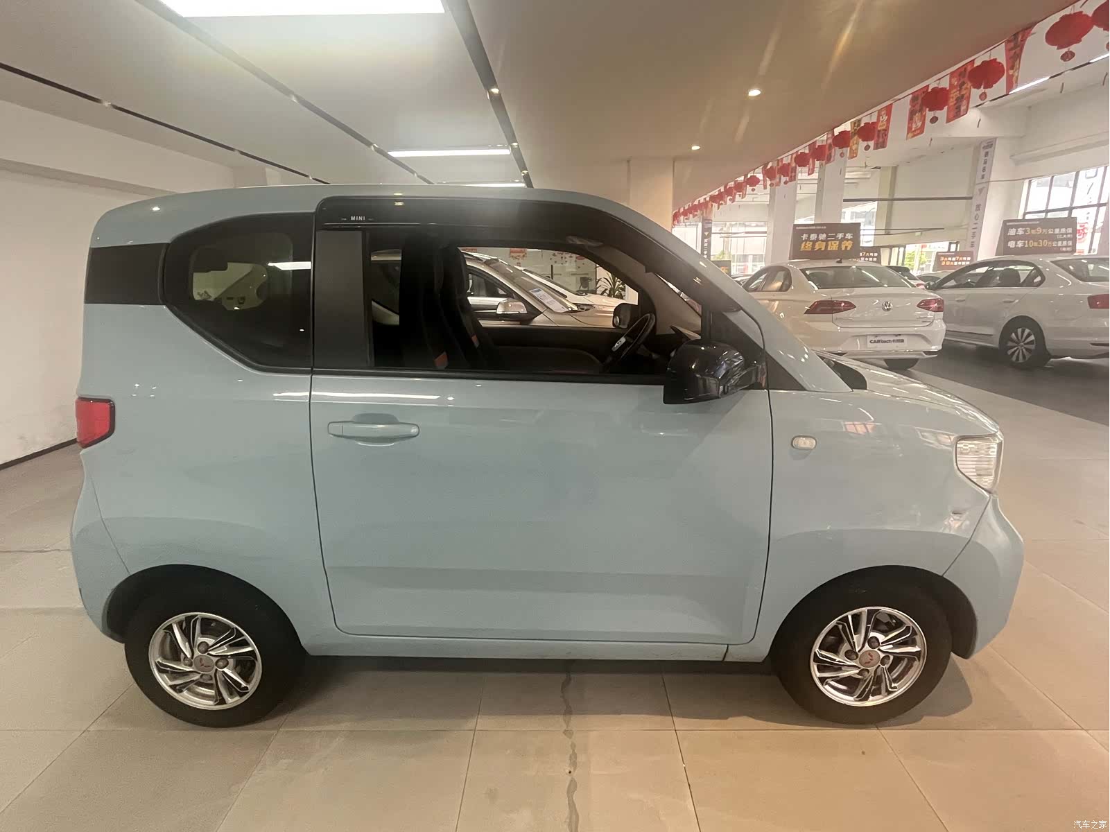 Wuling MINIEV, 2020 15
