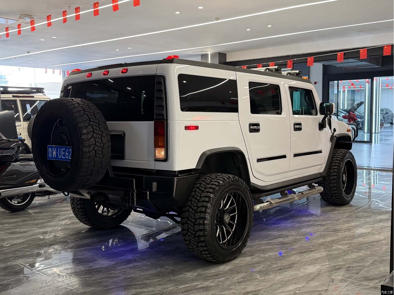 Hummer H2, 2004 10
