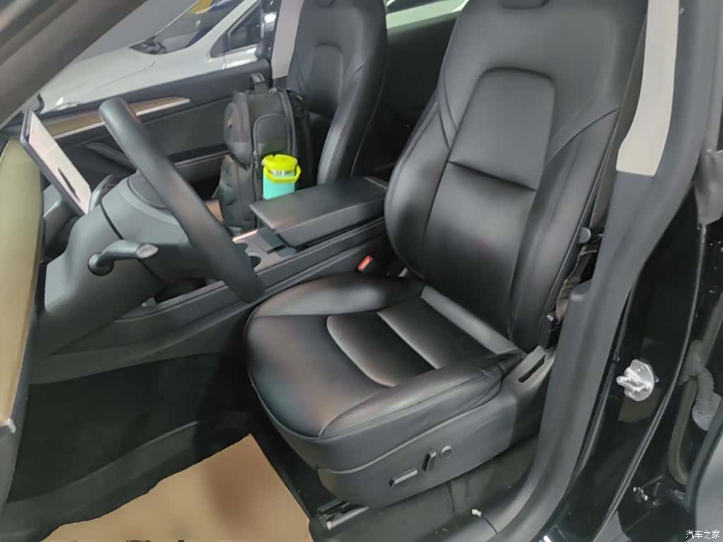 Tesla Model Y, 2021 15