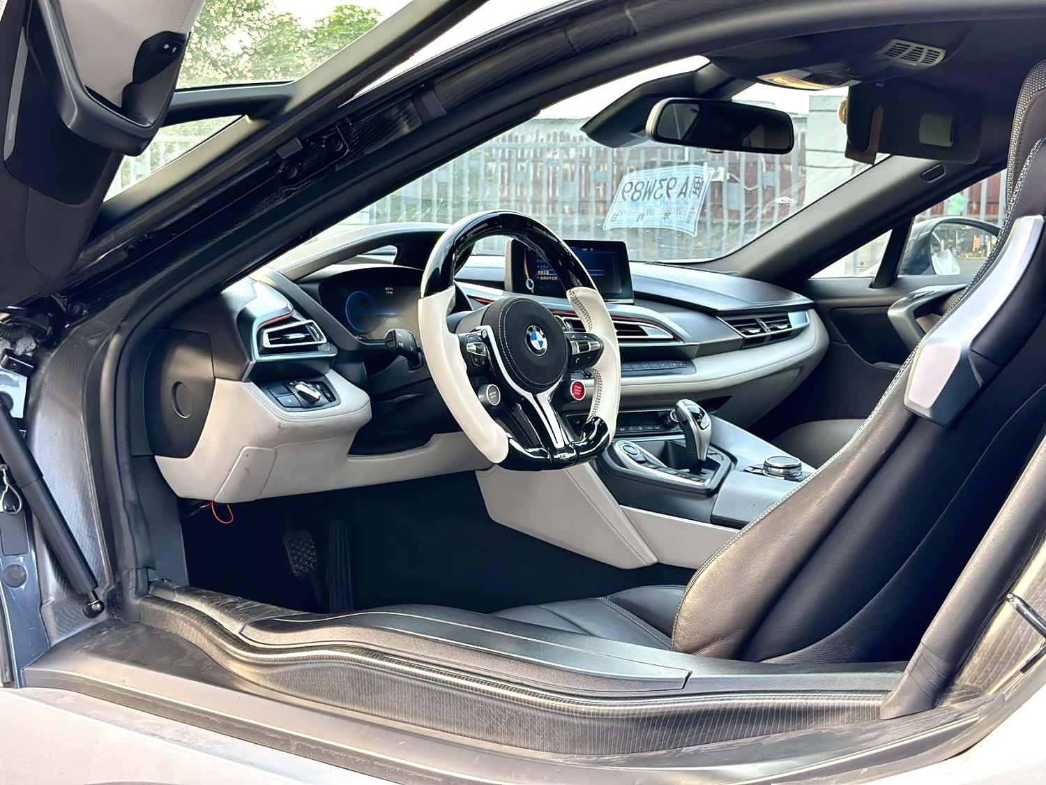 BMW i8, 2016 4